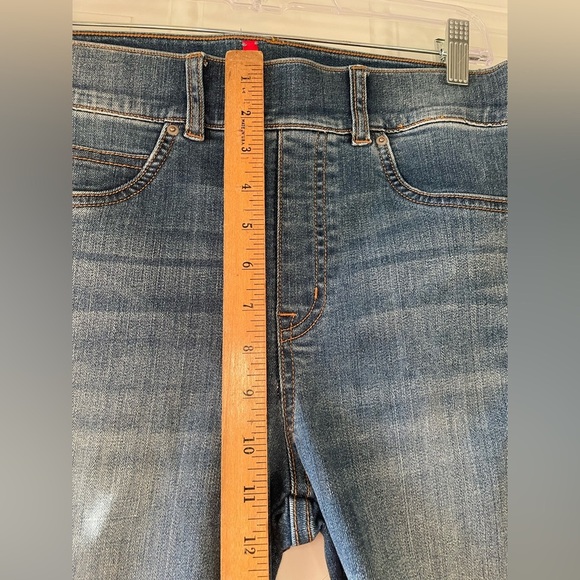 SPANX EveryWear Straight Leg Jeans - Picture 8 of 13